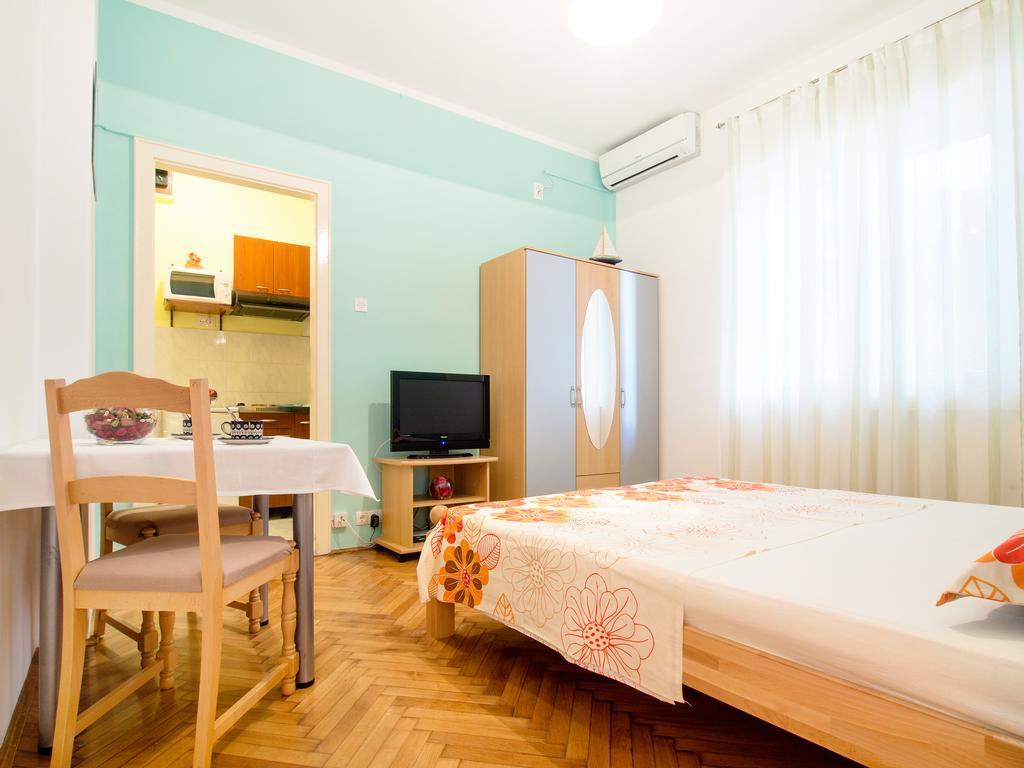 Apartment Mirela Спліт Номер фото
