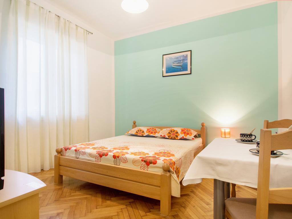 Apartment Mirela Спліт Номер фото