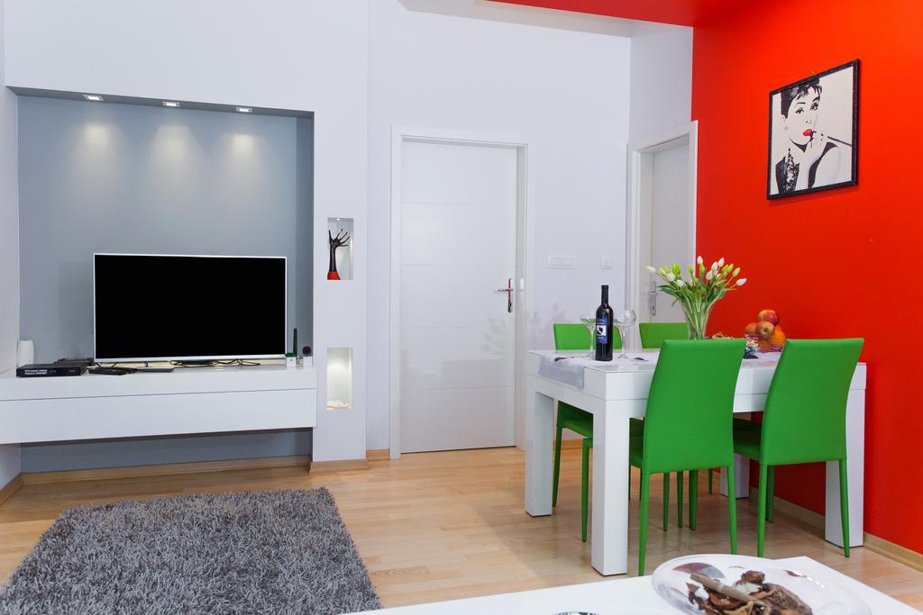 Apartment Mirela Спліт Екстер'єр фото